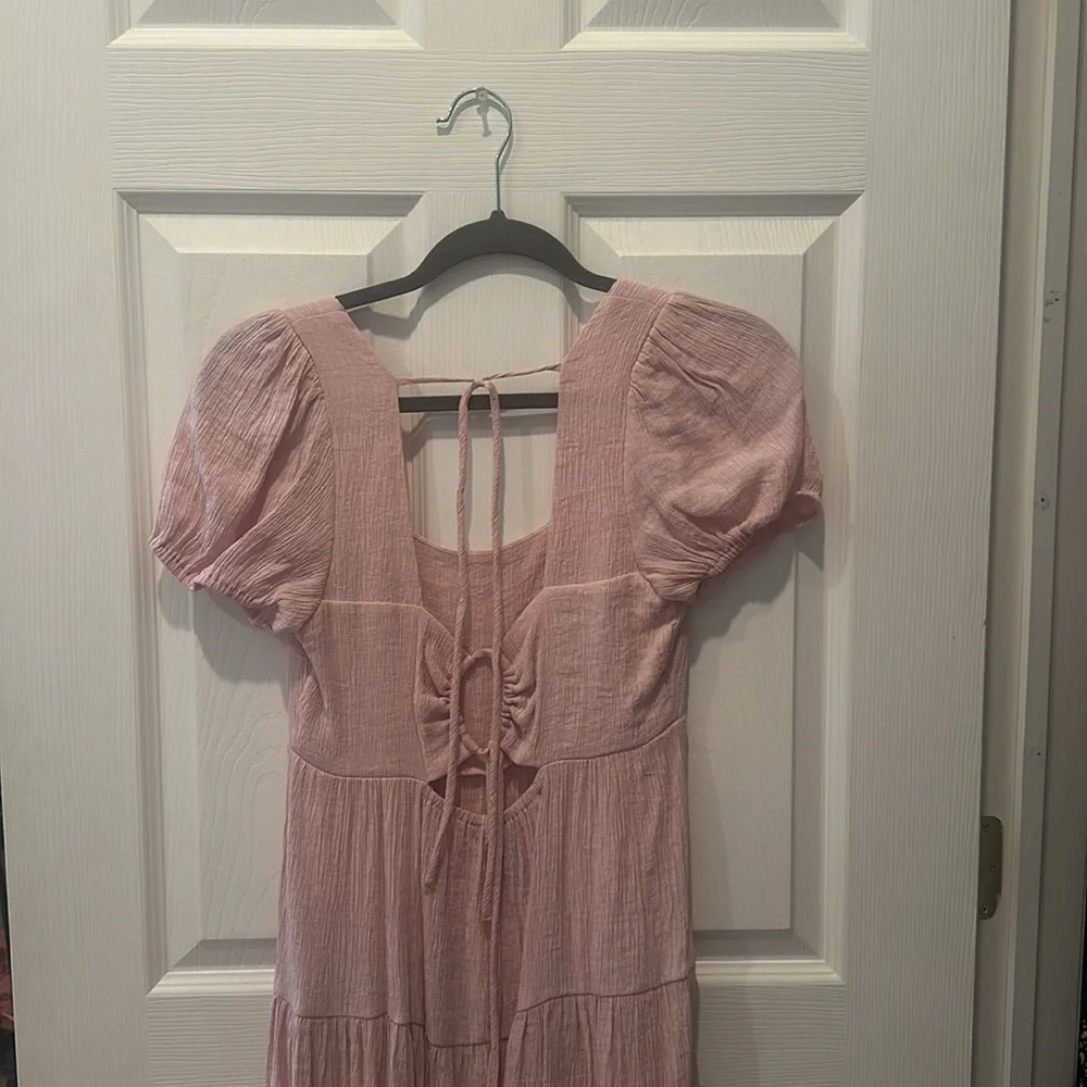 Dress - Picture 3 of 4